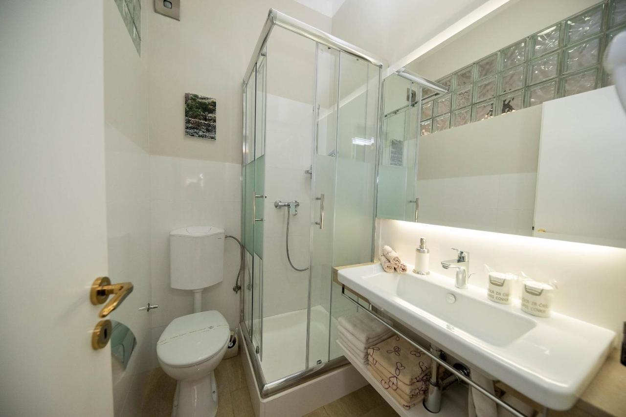 Apartmani Marion Crikvenica Exterior foto