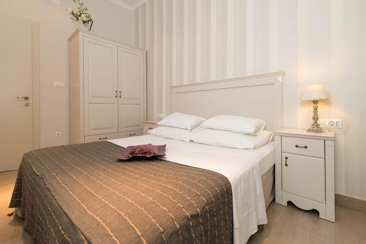 Apartmani Marion Crikvenica Exterior foto